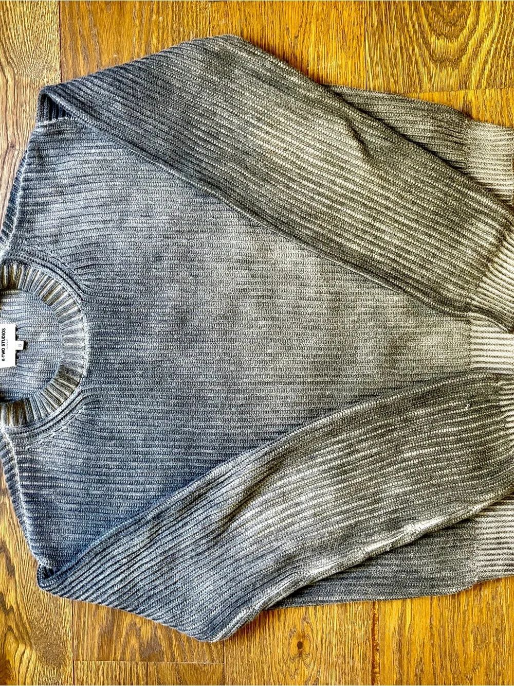 Men's Ribbed Crewneck Sweater in Gray